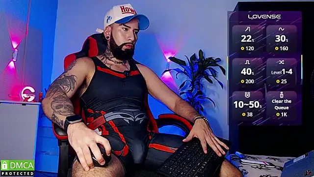 Diilanhott online show from May 31, 10:10 pm