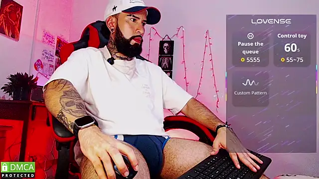 Diilanhott online show from March 17, 11:30 pm