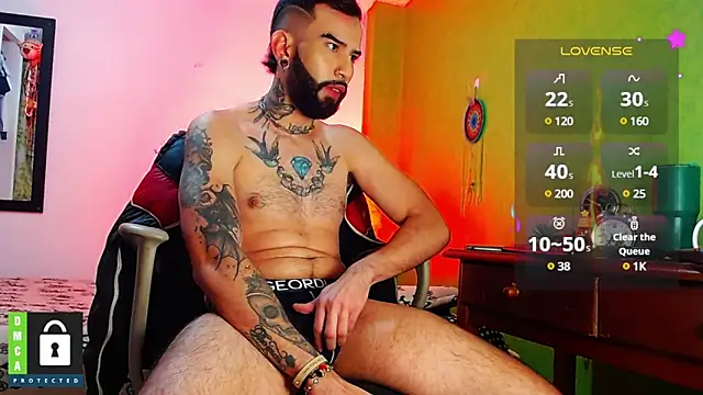 Snapshot of Diilanhott chatting on February 11, 2:35 am Diilanhott online show from February 11, 2:35 am