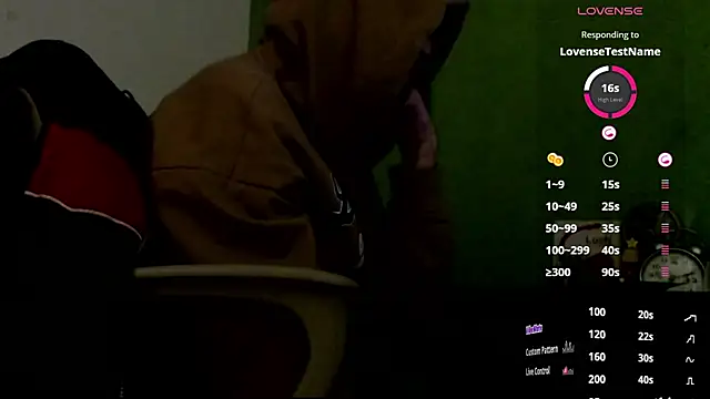 Snapshot of Diilanhott chatting on February 18, 5:09 pm Diilanhott online show from February 18, 5:09 pm