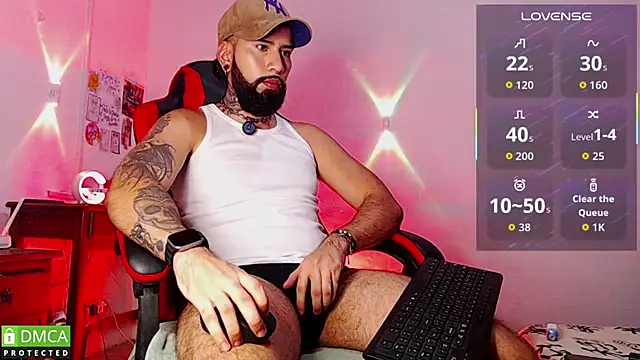 Diilanhott online show from May 15, 11:47 pm