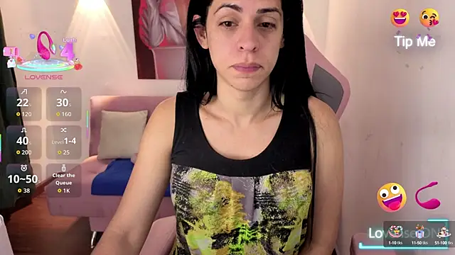 vittorialombardi   online show from September 11, 8:14 am