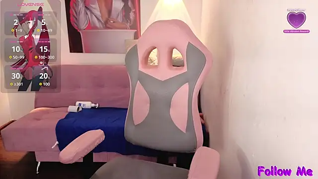 vittorialombardi   online show from November 6, 8:18 am