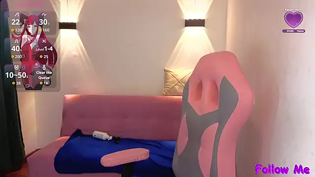 vittorialombardi   online show from December 19, 7:11 am