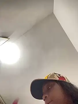 Snapshot of EscorpiLeoncita chatting on February 22, 4:07 am EscorpiLeoncita online show from February 22, 4:07 am