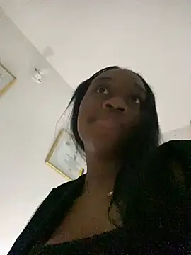 Snapshot of EscorpiLeoncita chatting on January 19, 6:20 am EscorpiLeoncita online show from January 19, 6:20 am