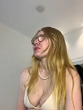 Alexa Handler online show from May 12, 8:04 pm