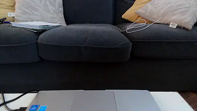 Kittyymaze1 online show from December 2, 1:46 pm