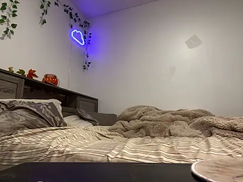 Kittyymaze1 online show from September 25, 12:11 pm