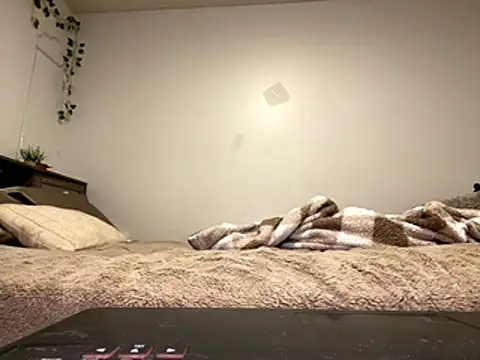 Kittyymaze1 online show from November 5, 8:01 pm