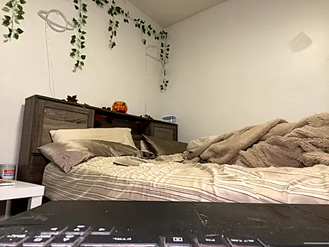 Kittyymaze1 online show from September 30, 12:11 pm