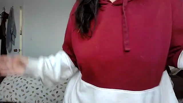 Kittyymaze1 online show from April 24, 12:07 pm