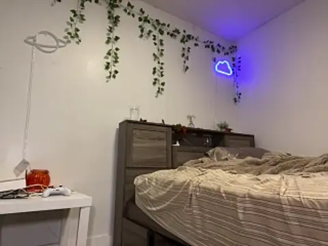 Kittyymaze1 online show from November 4, 1:15 pm