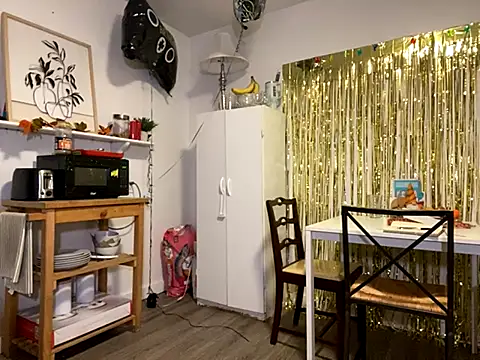 Kittyymaze1 online show from October 11, 11:11 am