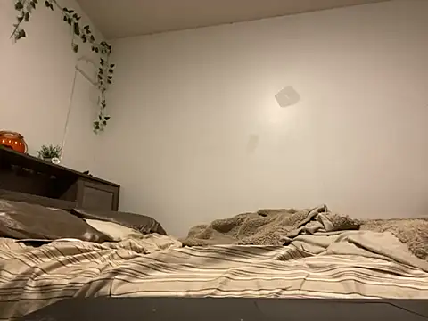 Kittyymaze1 online show from October 7, 12:06 pm