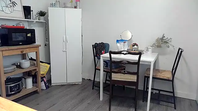 Kittyymaze1 online show from March 23, 12:27 pm