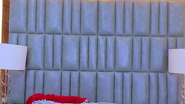 TiaraRosse online show from March 21, 12:09 pm