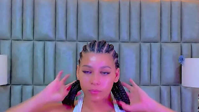 TiaraRosse online show from March 14, 3:23 am