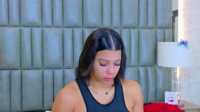 TiaraRosse online show from March 2, 12:01 pm