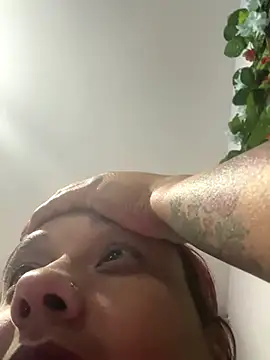 Snapshot of Cafeziitha02 chatting on October 23, 5:28 am Cafeziitha02 online show from October 23, 5:28 am