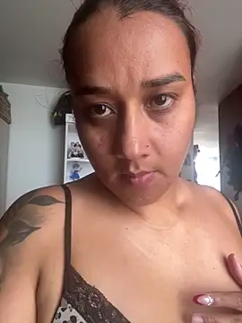 Snapshot of Cafeziitha02 chatting on December 1, 6:31 pm Cafeziitha02 online show from December 1, 6:31 pm