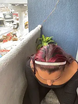 Snapshot of Cafeziitha02 chatting on November 7, 8:13 pm Cafeziitha02 online show from November 7, 8:13 pm