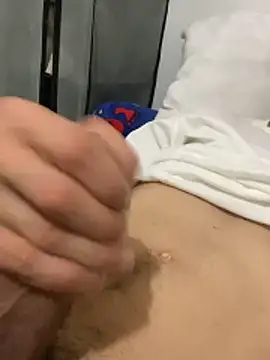 Snapshot of macg96 chatting on December 15, 12:00 pm macg96 online show from December 15, 12:00 pm