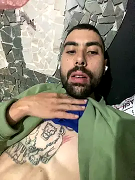 Snapshot of macg96 chatting on November 14, 6:50 am macg96 online show from November 14, 6:50 am