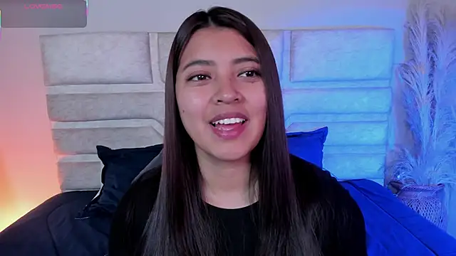 Rebeca Williams  online show from November 13, 10:30 am