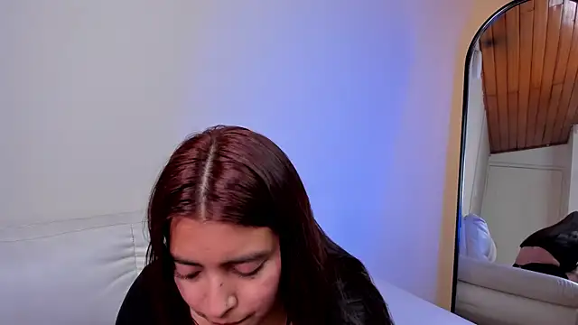 Rebeca Williams  online show from April 1, 2:03 pm