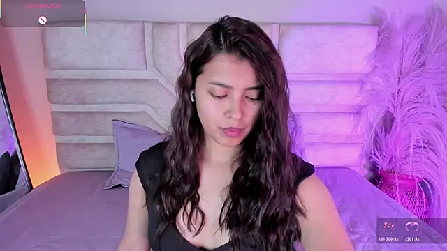 Rebeca Williams  online show from November 8, 12:31 pm