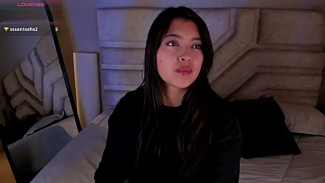 Rebeca Williams  online show from February 21, 1:02 pm