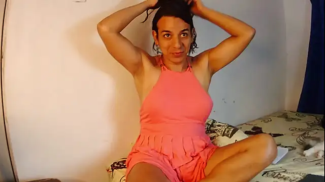 Snapshot of Oh_Tique chatting on October 8, 3:57 pm Oh Tique online show from October 8, 3:57 pm