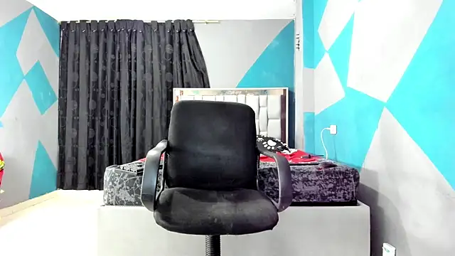 simookeler online show from February 20, 5:55 am
