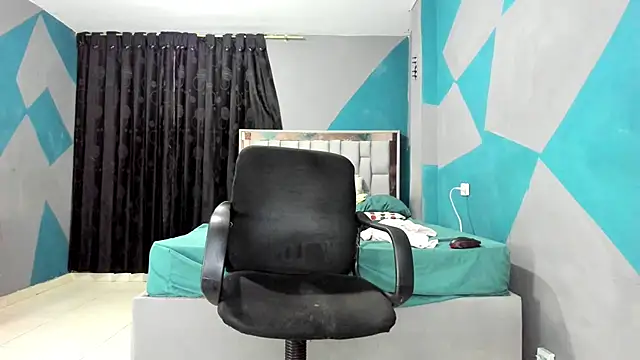 simookeler online show from March 7, 12:58 am