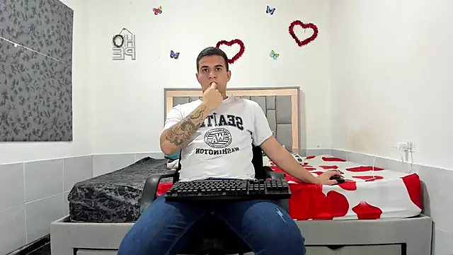 simookeler online show from October 28, 4:35 am