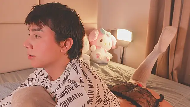 SweetHanson online show from February 25, 7:36 pm