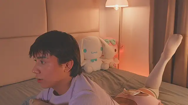 SweetHanson online show from March 11, 7:30 pm