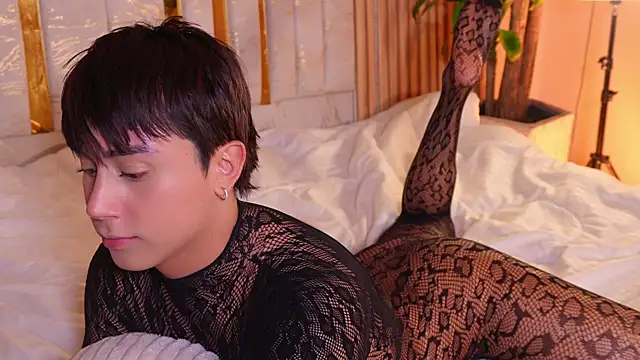 SweetHanson online show from October 22, 8:08 pm