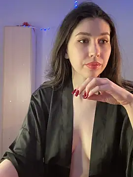 Snapshot of LushLuna chatting on December 22, 5:53 pm LushLuna online show from December 22, 5:53 pm