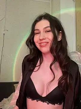 Snapshot of LushLuna chatting on December 21, 2:47 pm LushLuna online show from December 21, 2:47 pm