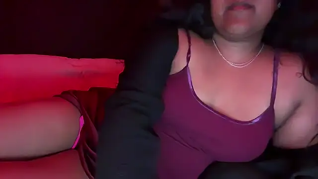 Snapshot of inarahh chatting on February 18, 4:43 am inarahh online show from February 18, 4:43 am