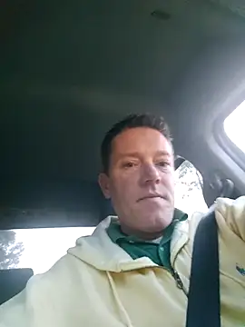 Snapshot of Bigtater1999 chatting on December 3, 10:09 pm Bigtater1999 online show from December 3, 10:09 pm