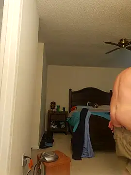 Bigtater1999 online show from April 16, 9:39 pm