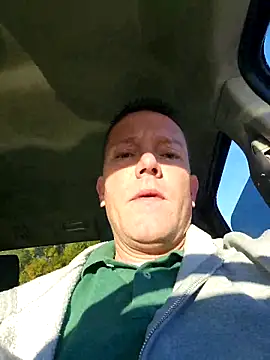 Snapshot of Bigtater1999 chatting on November 5, 12:41 pm Bigtater1999 online show from November 5, 12:41 pm