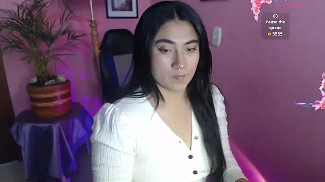 bunnyemilyrose36 online show from December 3, 3:00 pm