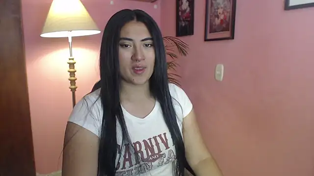 bunnyemilyrose36 online show from April 10, 2:46 pm