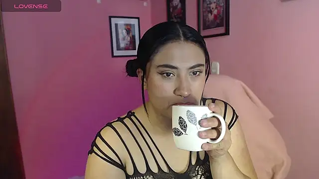 Snapshot of bunnyemilyrose36 chatting on September 15, 3:23 pm bunnyemilyrose36 online show from September 15, 3:23 pm