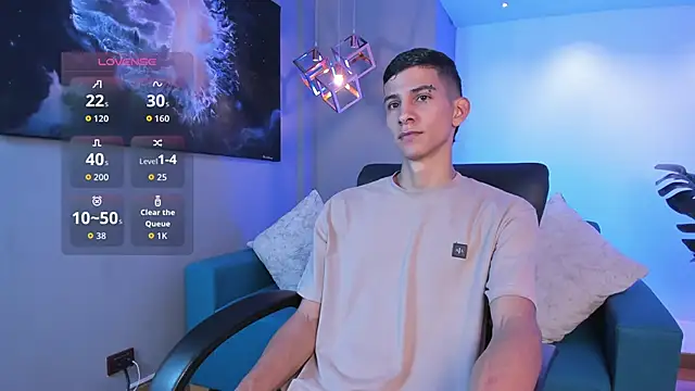 Aaron Scoot online show from March 7, 8:36 pm