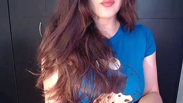 AdharaLujan online show from March 17, 1:36 pm